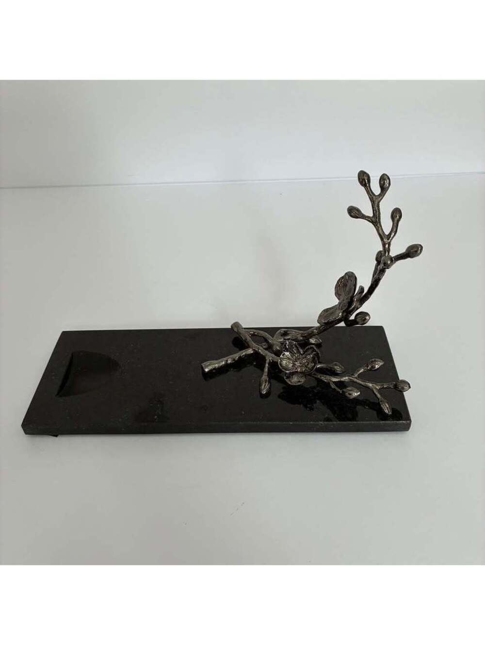 Michael Aram Black Orchid Wine Rest Granite Base Black Nickel Wine Bottle Holder